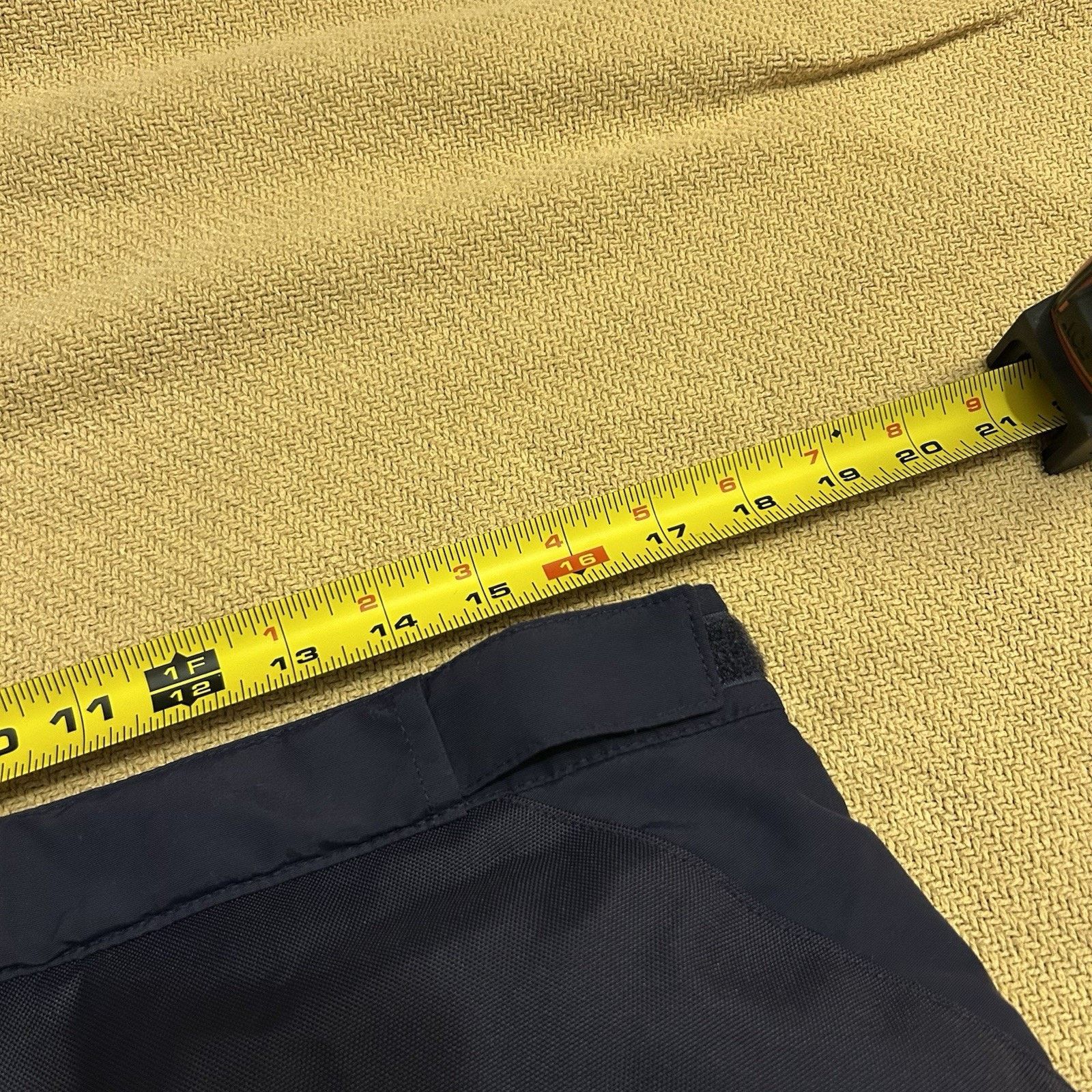 L.L. Bean Puffer Insulated Thinsulate Ski Snowboarding Pants 34x30 Size US 34 / EU 50 - 7 Thumbnail