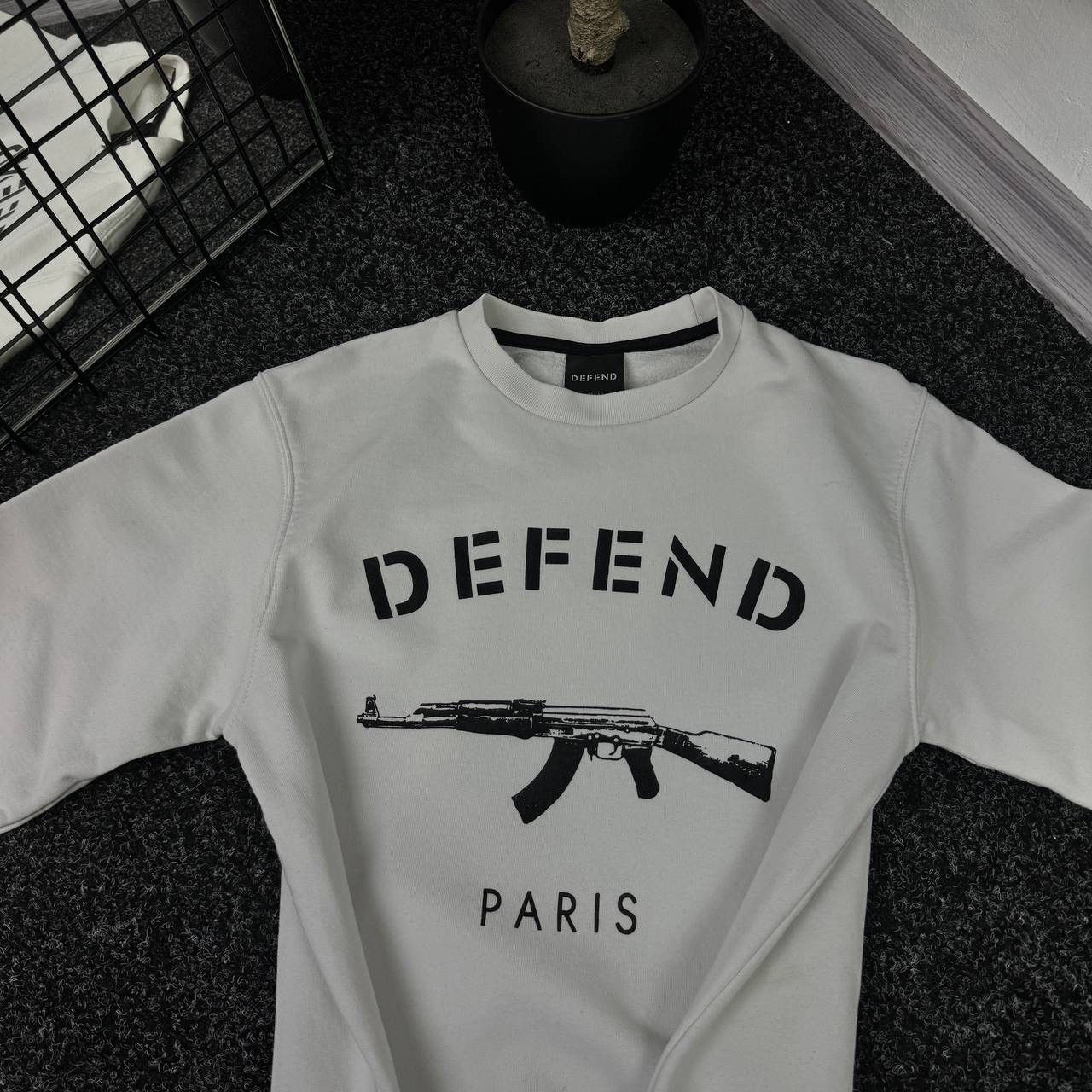 DEFEND PARIS Defend Paris Sweatshirt White Y2k Style Ak 47 Drip Techwear Size US S / EU 44-46 / 1 - 2 Thumbnail