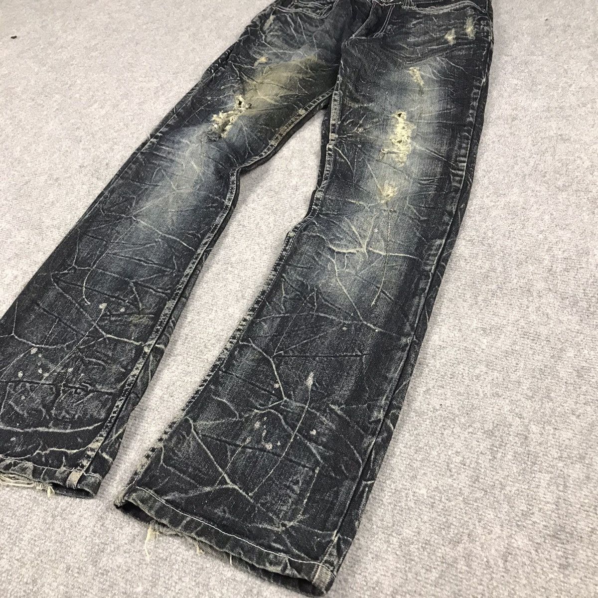 If Six Was Nine FLARE DISTRESSED NYLAUS RUSTY DENIM BOOT CUT PANTS Size US 28 / EU 44 - 4 Thumbnail
