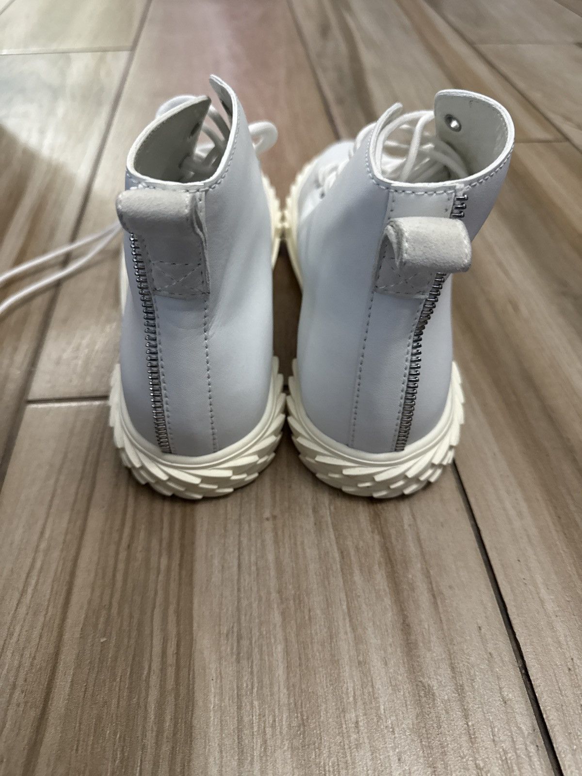 Giuseppe Zanotti Giuseppe Zanotti Size US 9 / EU 42 - 3 Thumbnail
