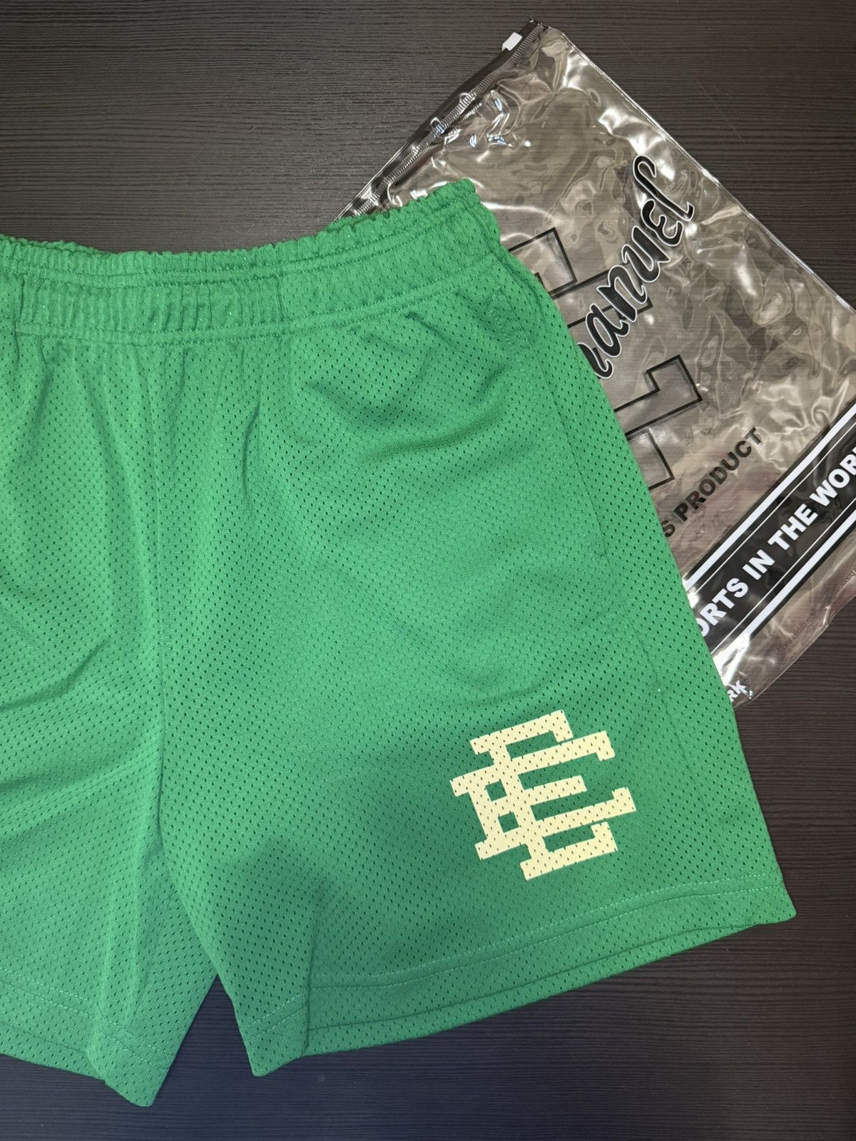 Eric Emanuel Eric Emanuel mesh shorts size Medium Size US 32 / EU 48 - 1 Thumbnail