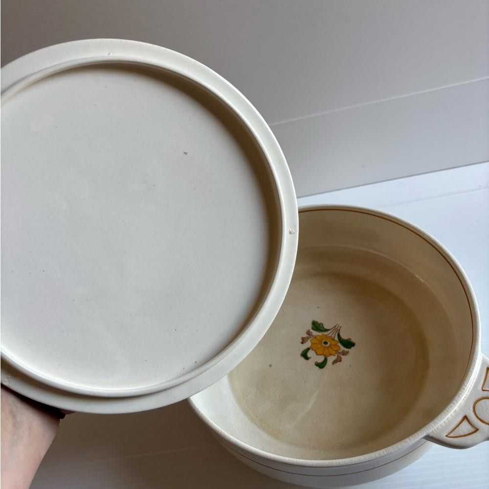 Designer Johnson Bros Pareek Plate with Lid Size ONE SIZE - 3 Thumbnail