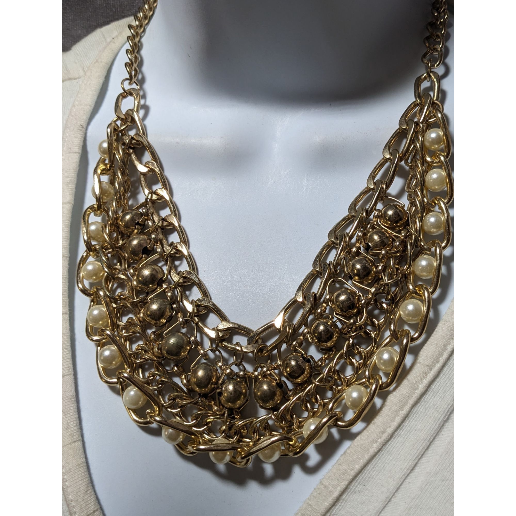 Other Glamorous Gold Chain Pearl Bib Necklace Size ONE SIZE - 8 Thumbnail