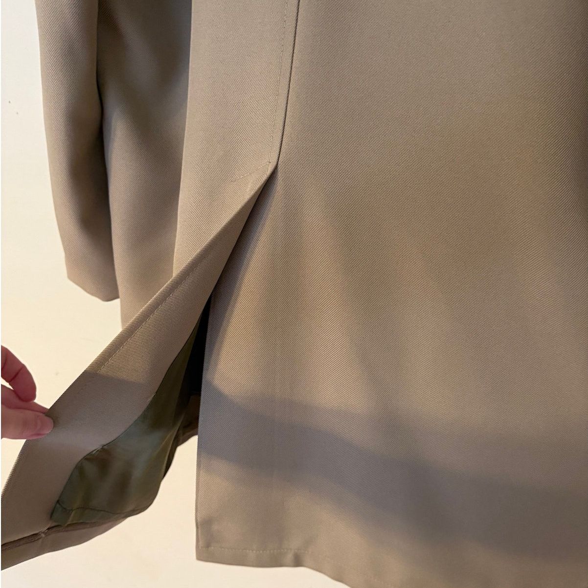 Sears Vintage Sears Outerwear Long Tan Button Down Trench Coat Size US L / EU 52-54 / 3 - 8 Thumbnail