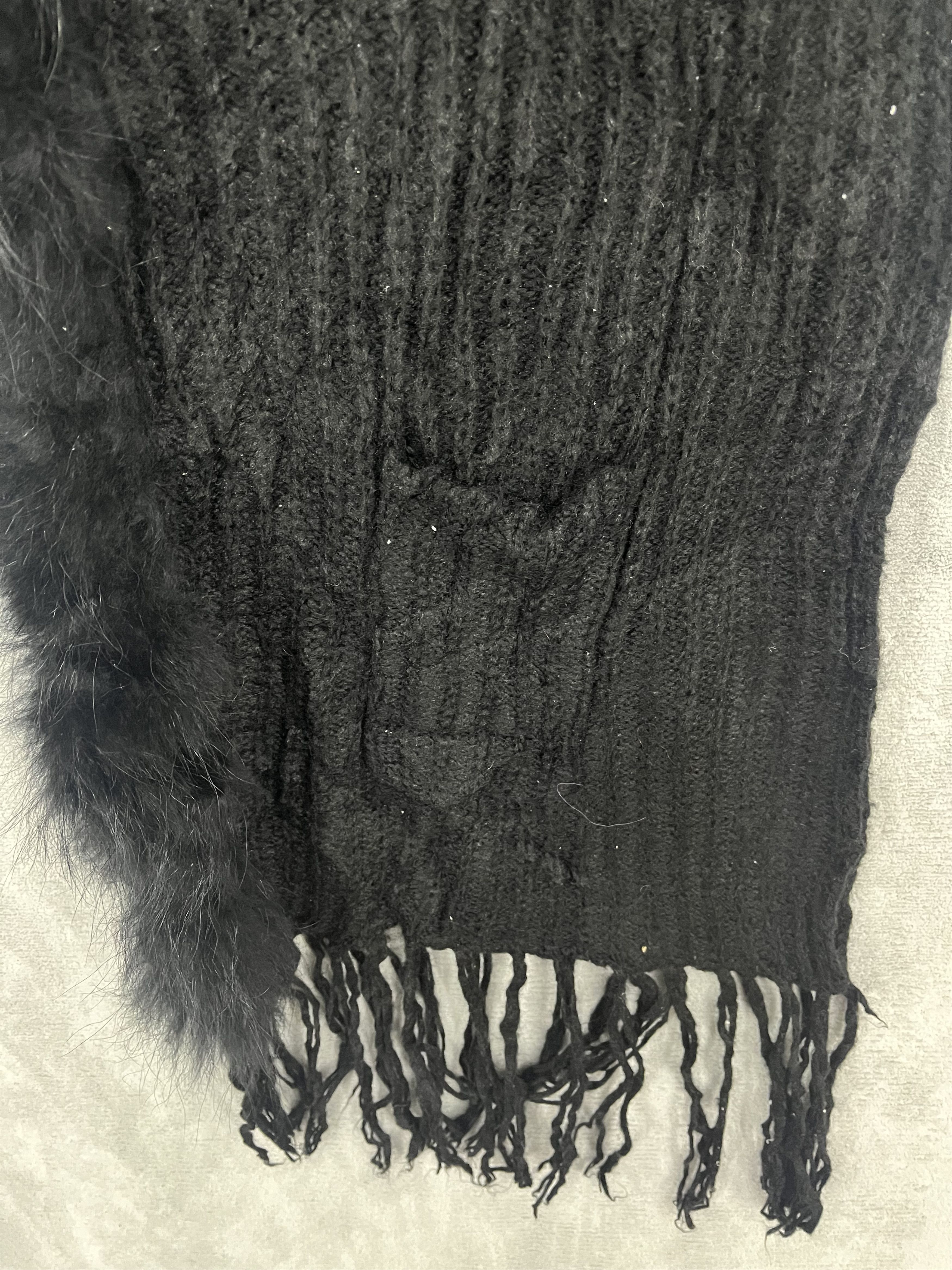 Japanese Brand Black Laila Collection Fur Scarf Muffler Neck scarf Size ONE SIZE - 5 Thumbnail