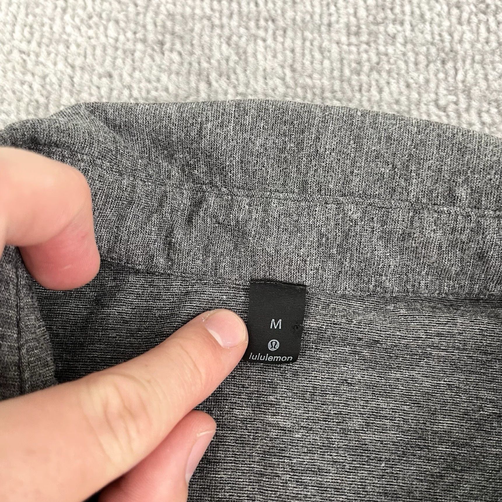 Lululemon LULULEMON Polo Shirt Mens Medium Gray Golf Casual Performance Sport Preppy S/S Shirt Size US M / EU 48-50 / 2 - 4 Thumbnail