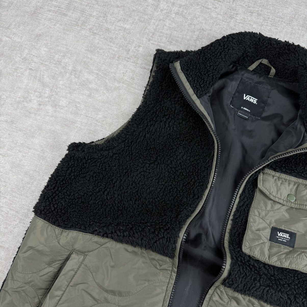 Vans Vans Sherpa Vest Size US XS / EU 42 / 0 - 4 Thumbnail