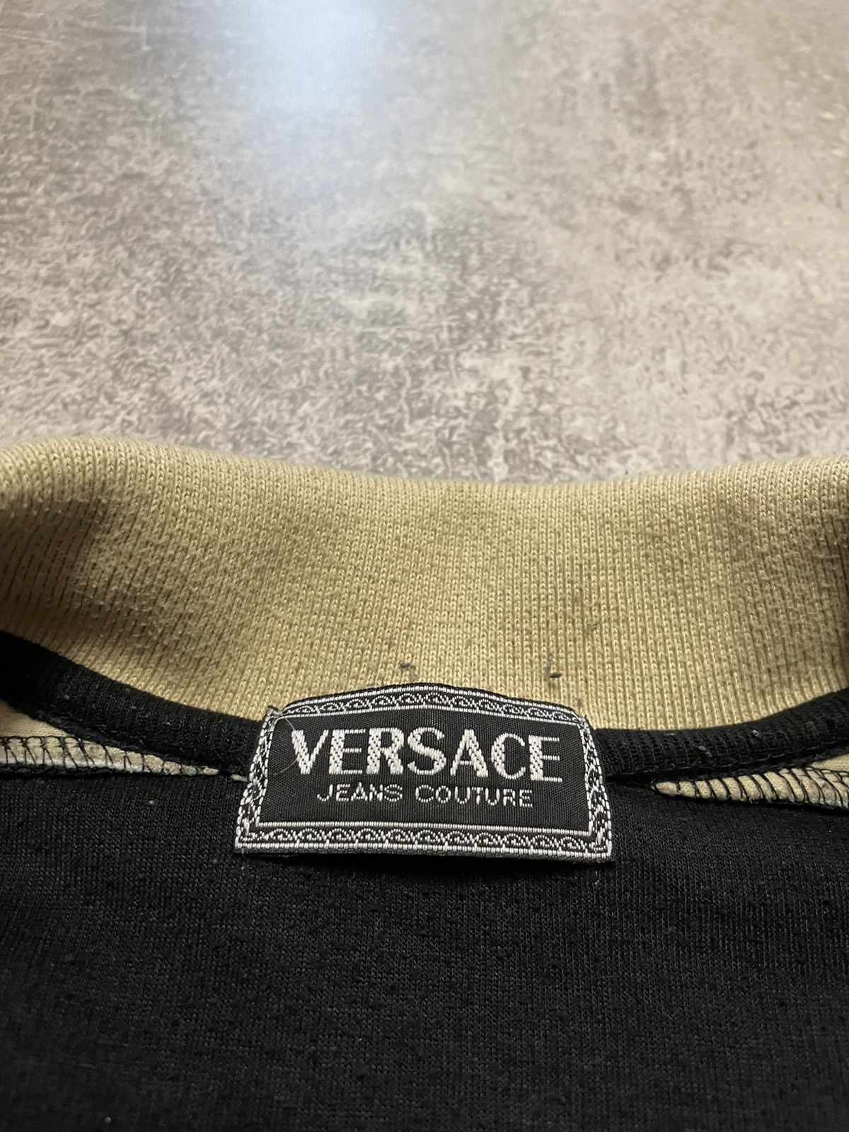 Versace Vintage Versace Polo Shirt 90s Size US L / EU 52-54 / 3 - 9 Thumbnail