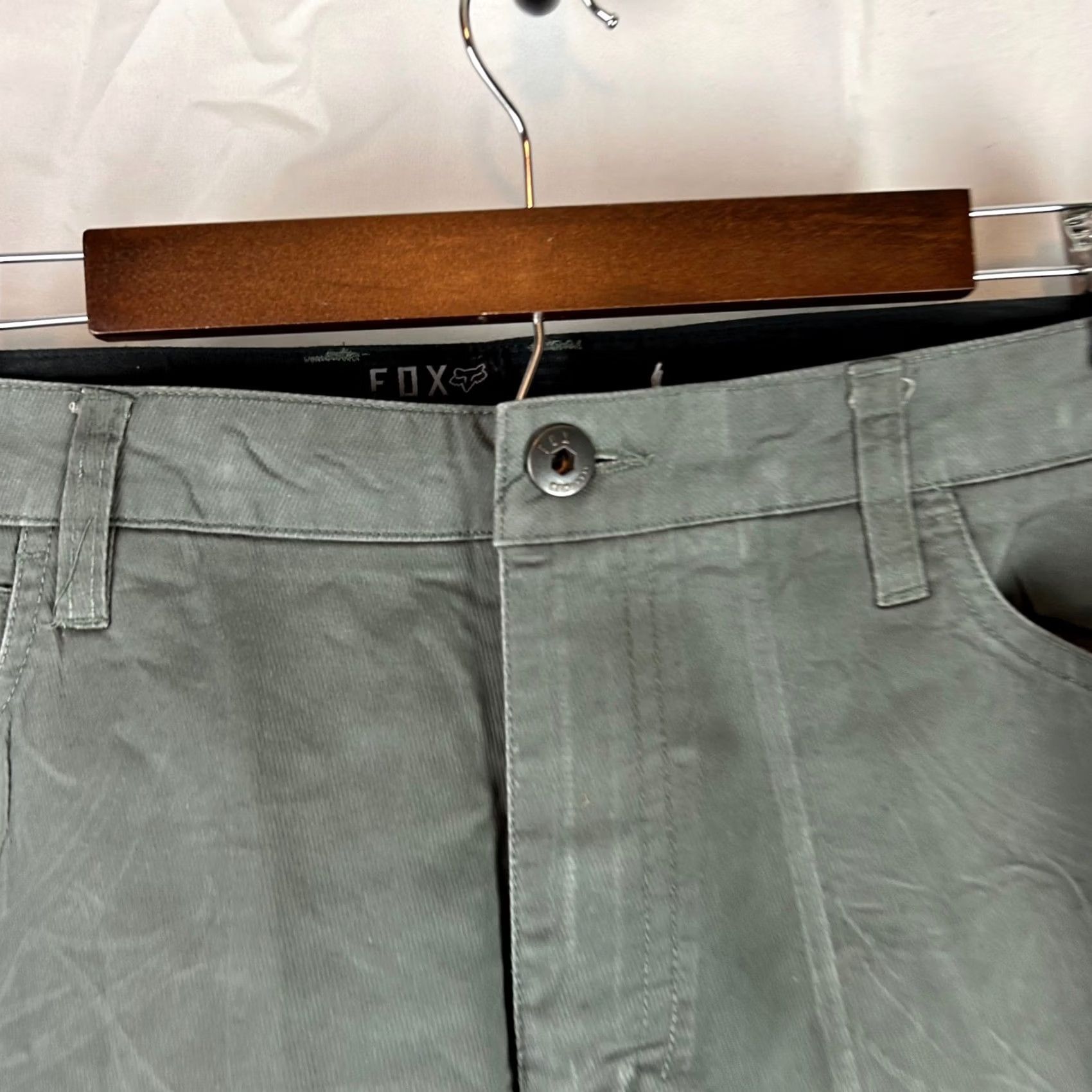 Vintage Fox Mens Grey Flat Front Pants Size 36x32 Casual Business Casual Heritage Forged Size US 36 / EU 52 - 3 Thumbnail