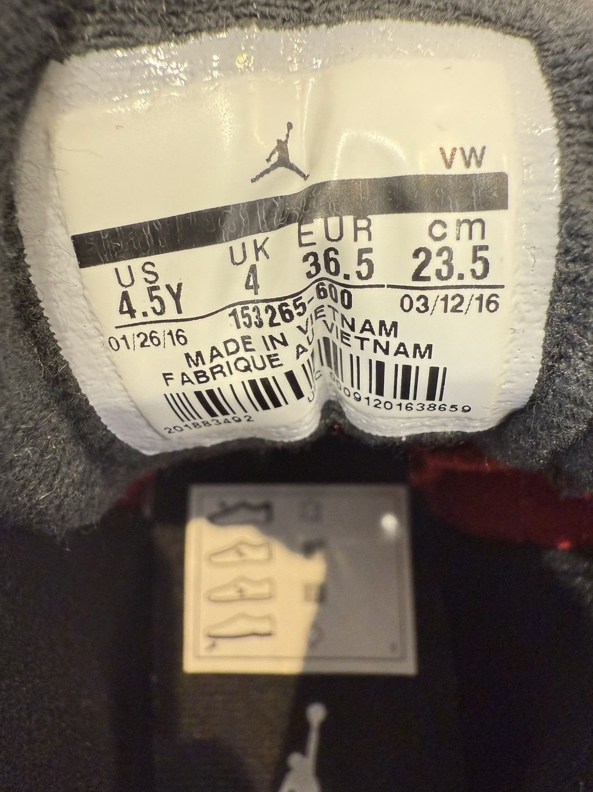 Jordan Brand Air Jordan 12 Retro Gym Red (GS) Size US 4.5 / IT 34.5 - 7 Thumbnail