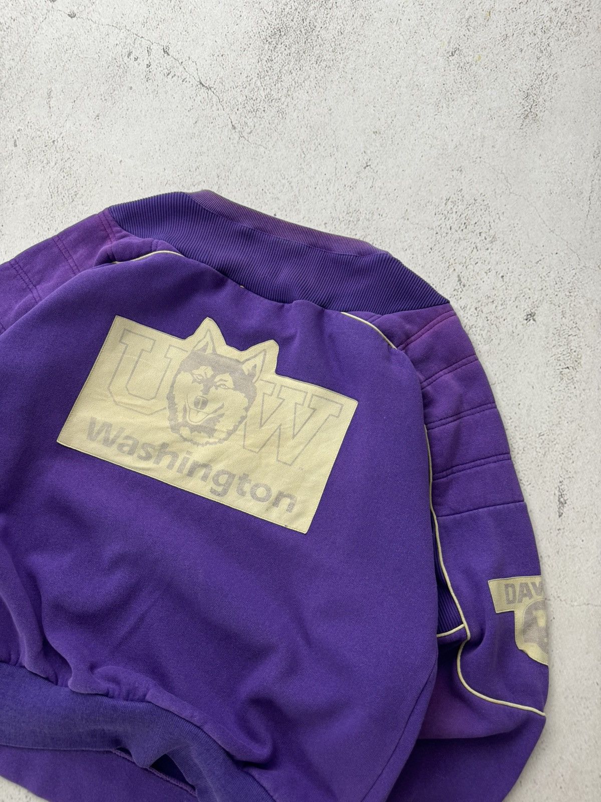 Vintage Nike Vintage Dawgs Washington Sweatshirt Size US M / EU 48-50 / 2 - 13 Thumbnail