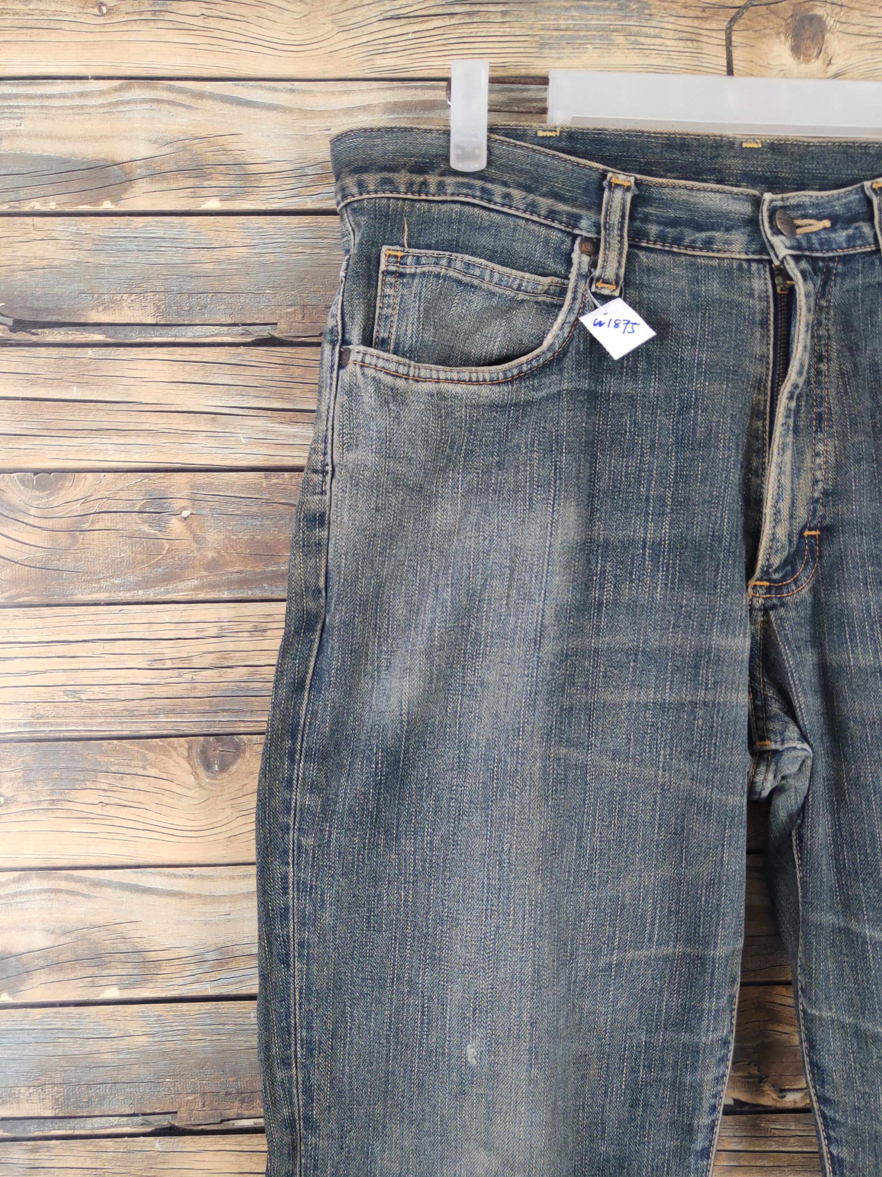 Vintage Wrangler Dark Blue Distressed Ripped denim Jeans #W1875 Size US 35 - 3 Thumbnail