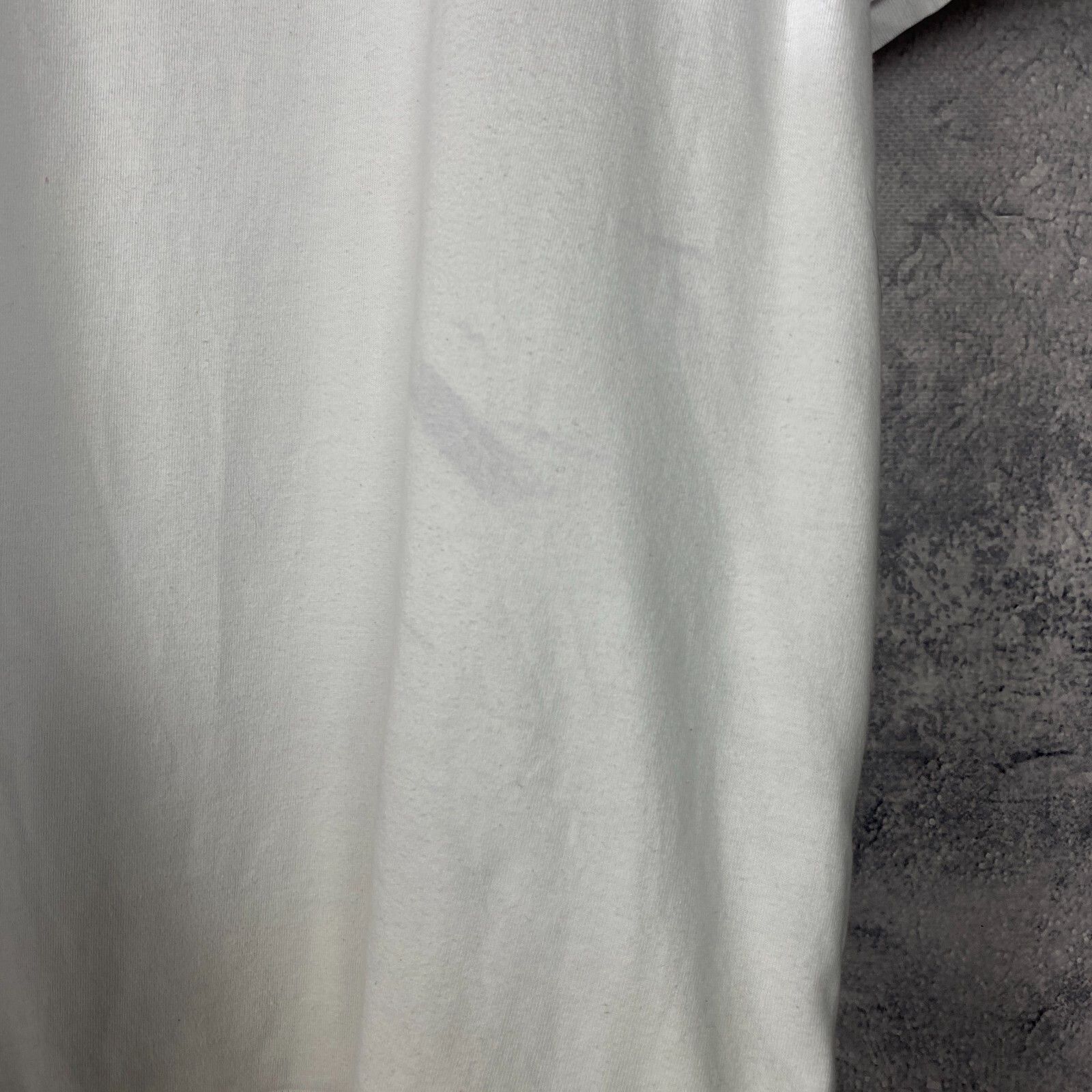 Uniqlo Uniqlo Jeff Koons Tee Men's Size L White Short Sleeve ` Size US L / EU 52-54 / 3 - 5 Thumbnail