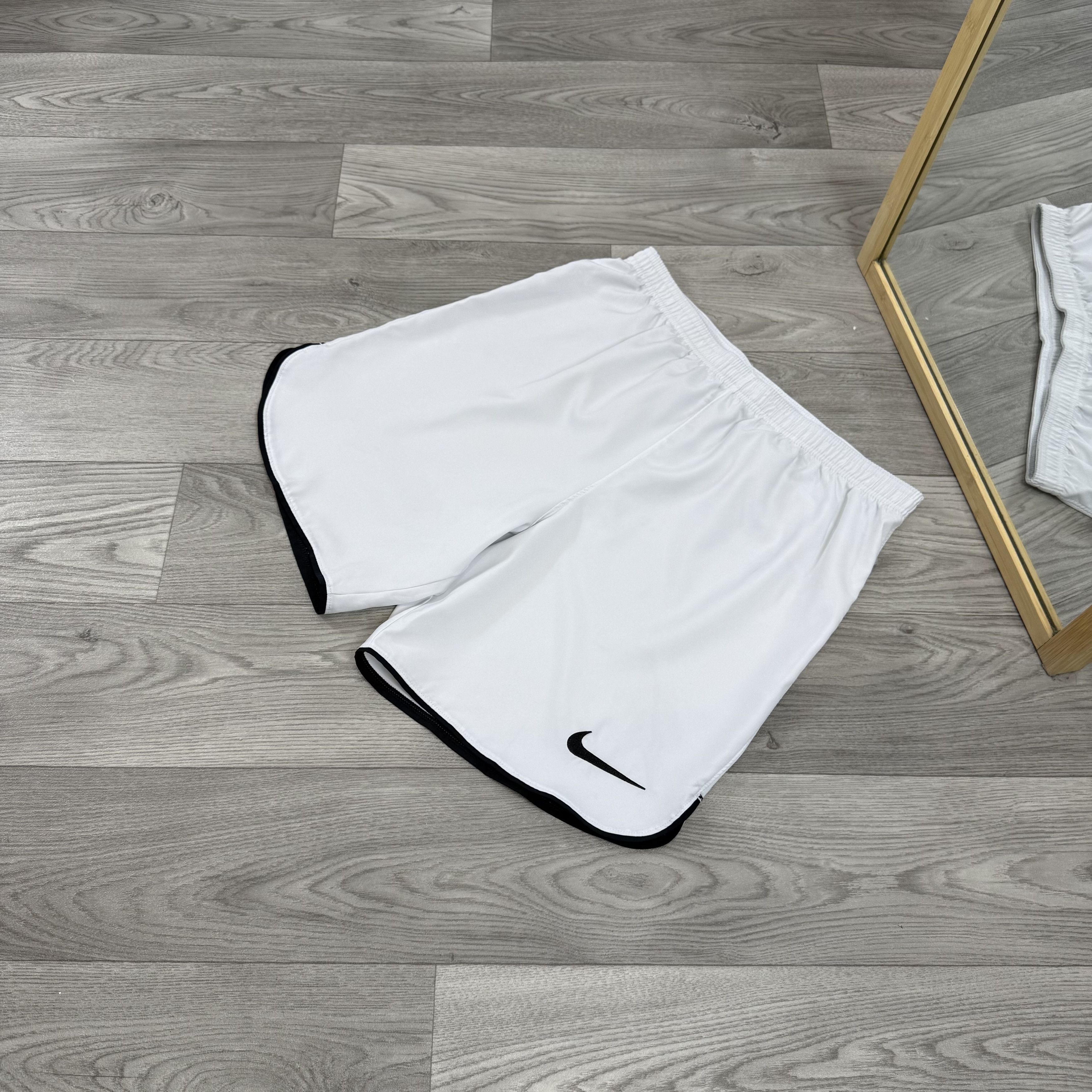 Nike Nike Dri-Fit White Track Shorts Size US 32 / EU 48 - 3 Thumbnail