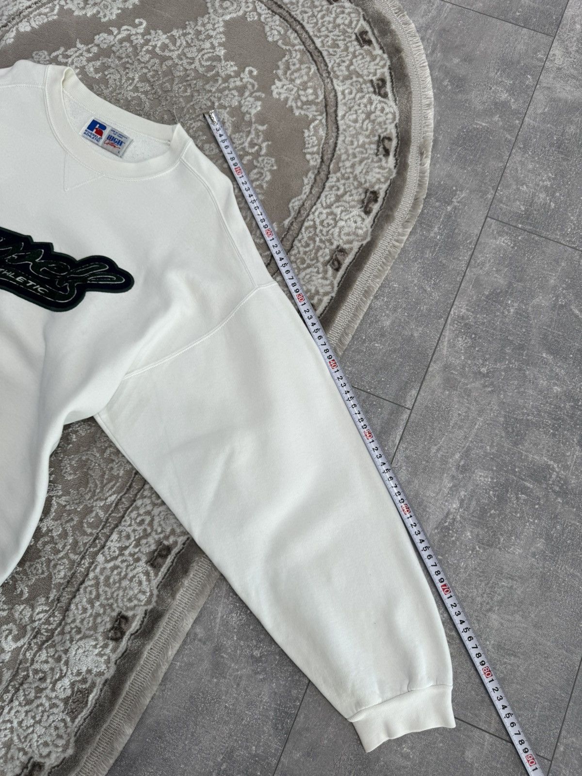 Russell Athletic Vintage 90s Baggy Boxy Russell Athletic Sweatshirt Size US L / EU 52-54 / 3 - 5 Thumbnail
