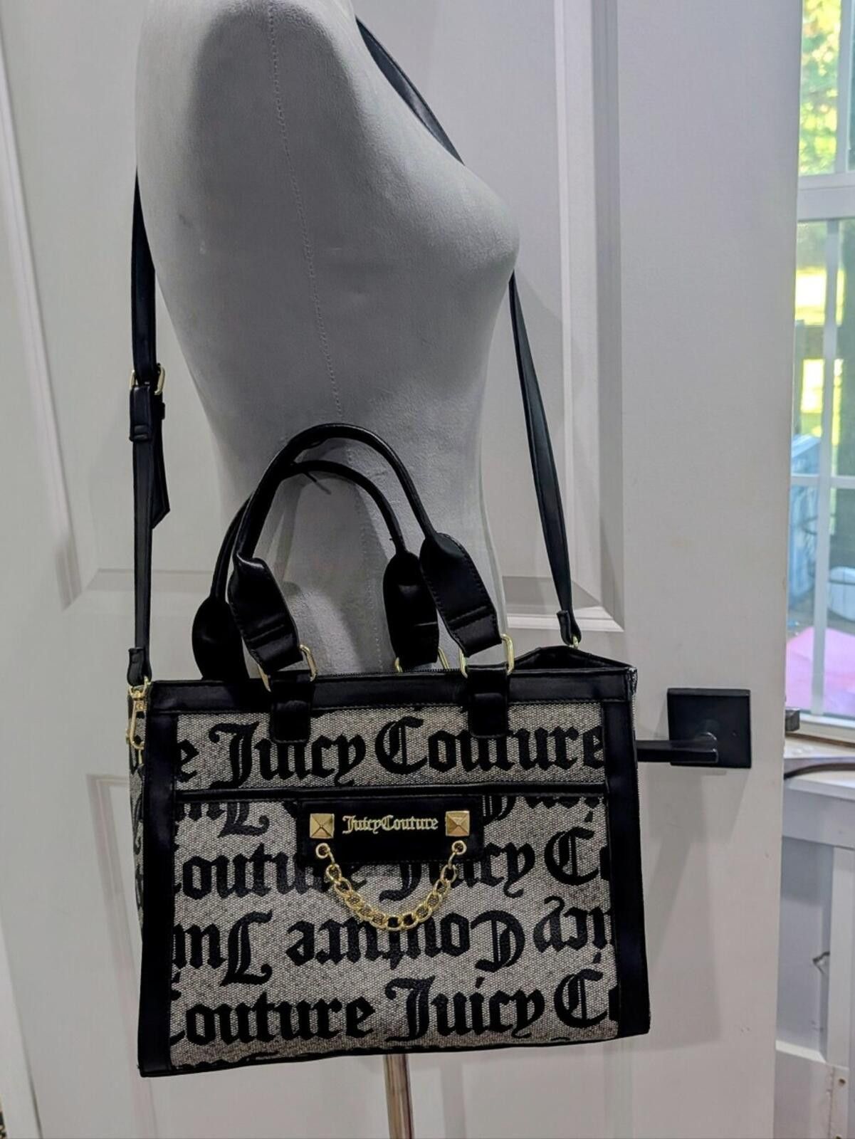 Juicy Couture Jeans Juicy Couture Black Logo Jacquard Satchel Size ONE SIZE - 9 Thumbnail