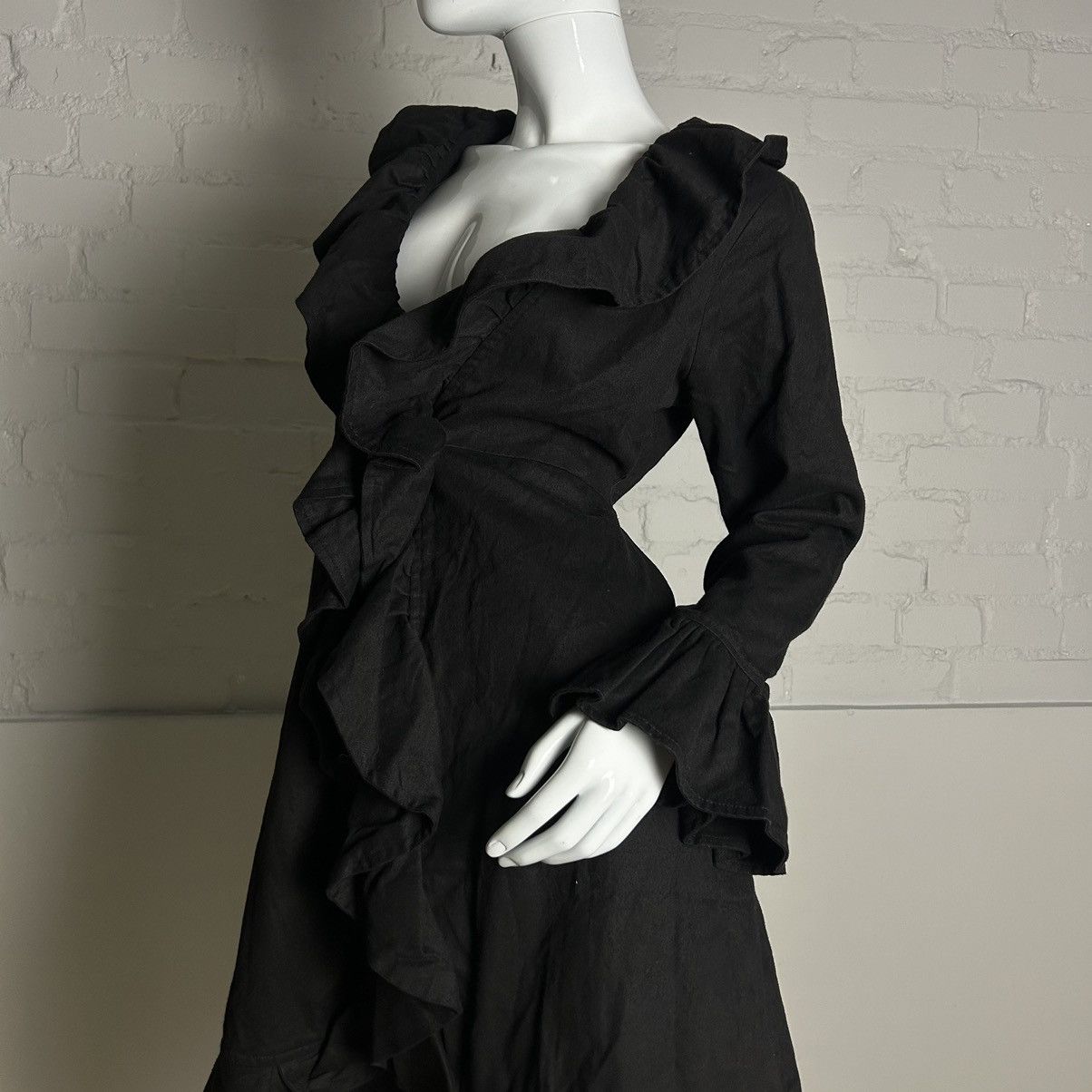 Vintage Avant-garde vintage ruffled coat Size S / US 4 / IT 40 - 4 Thumbnail