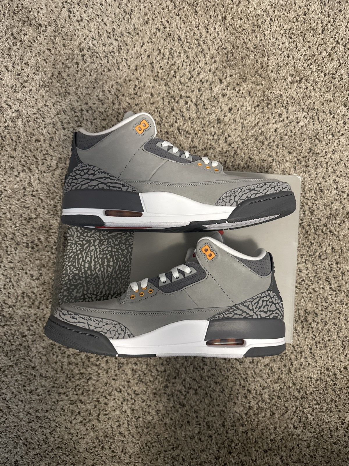Jordan Brand Air Jordan 3 Retro “Cool Grey” Size US 12 / EU 45 - 2 Thumbnail