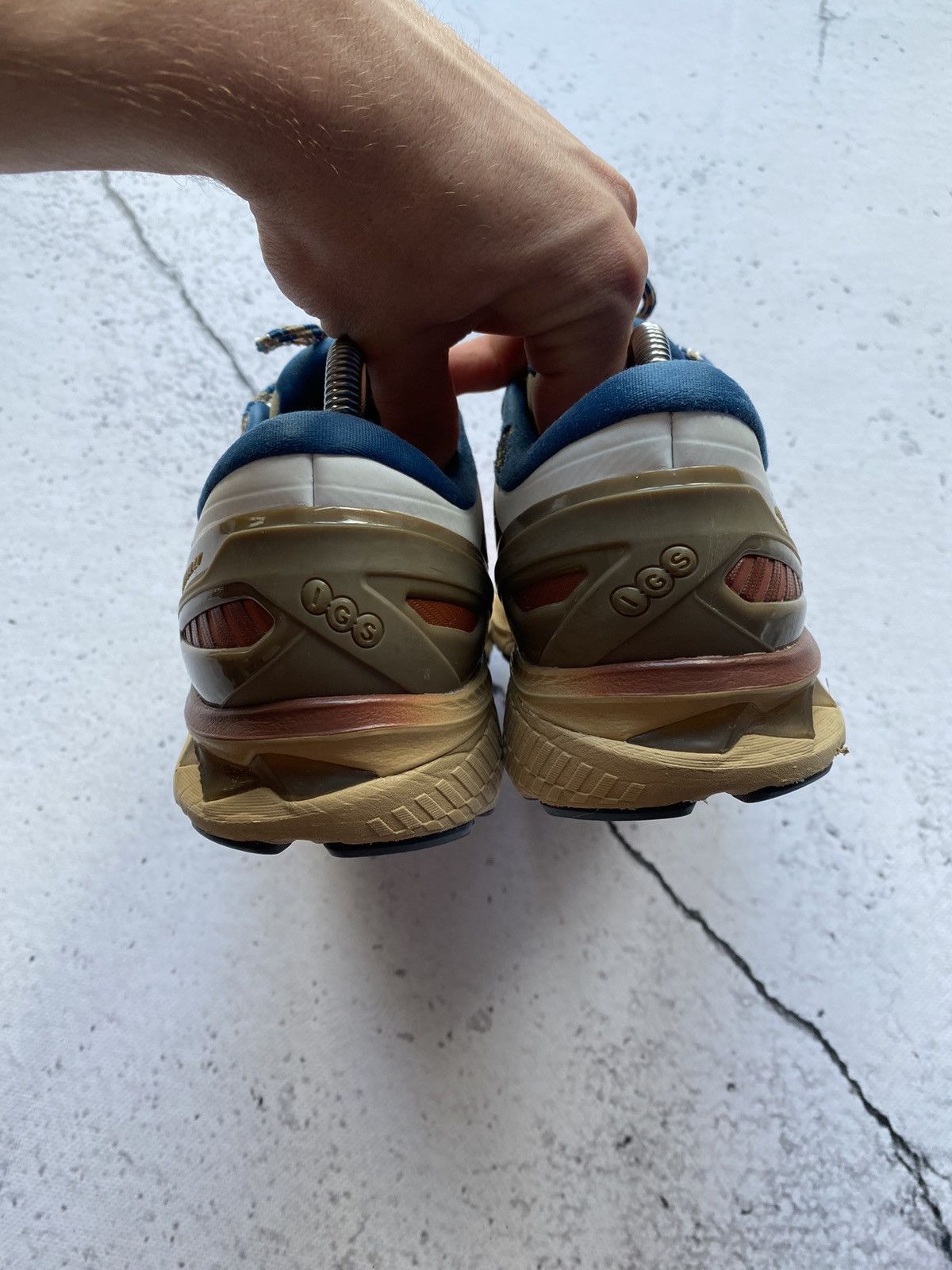 Asics Asics gel kayano 27 x Vivienne Westwood men’s US 8,5 Size US 8.5 / EU 41-42 - 6 Thumbnail