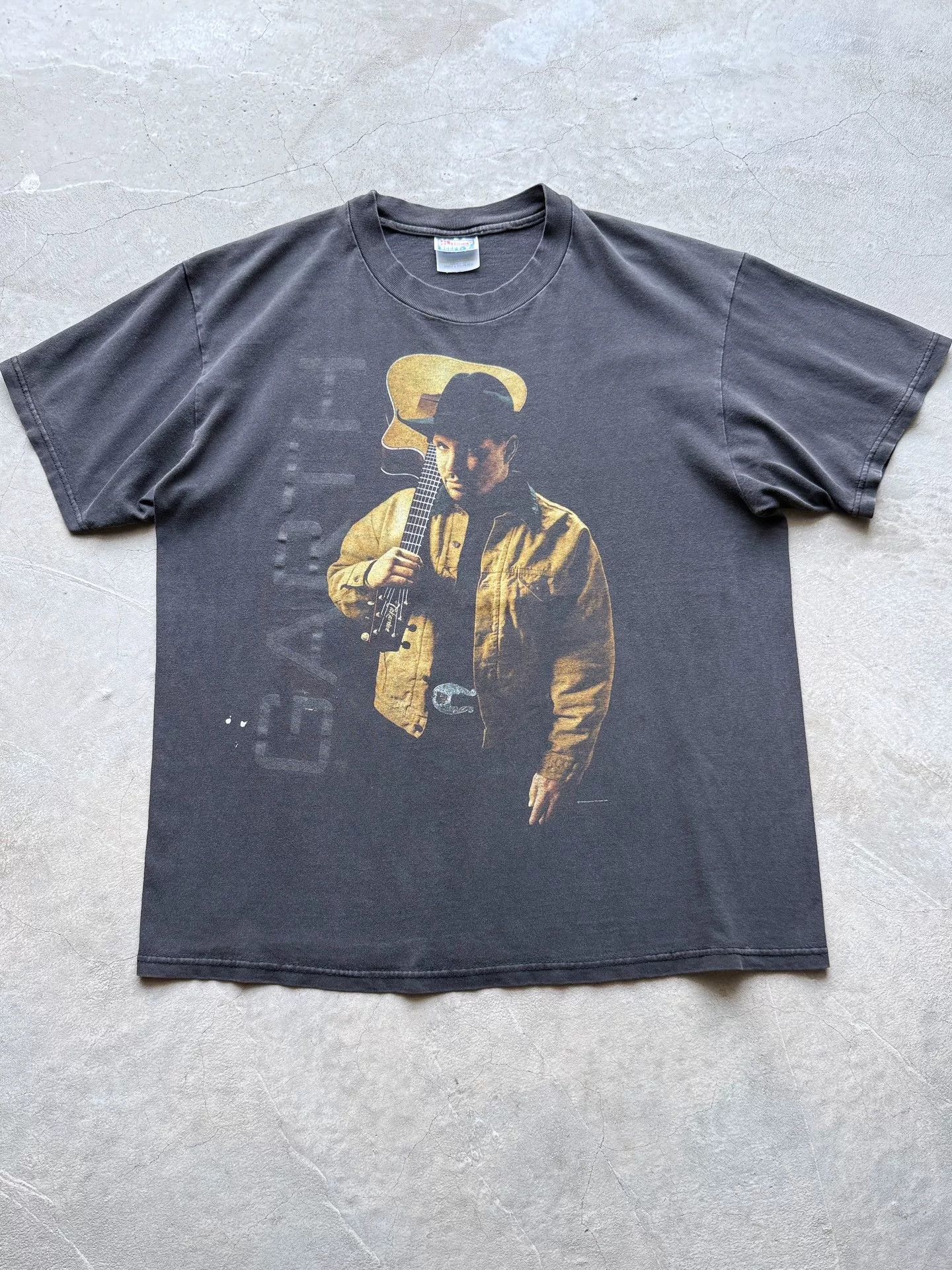 Vintage Vintage 90s Garth Brooks 1998 Tour Tee Size US L / EU 52-54 / 3 - 1 Thumbnail