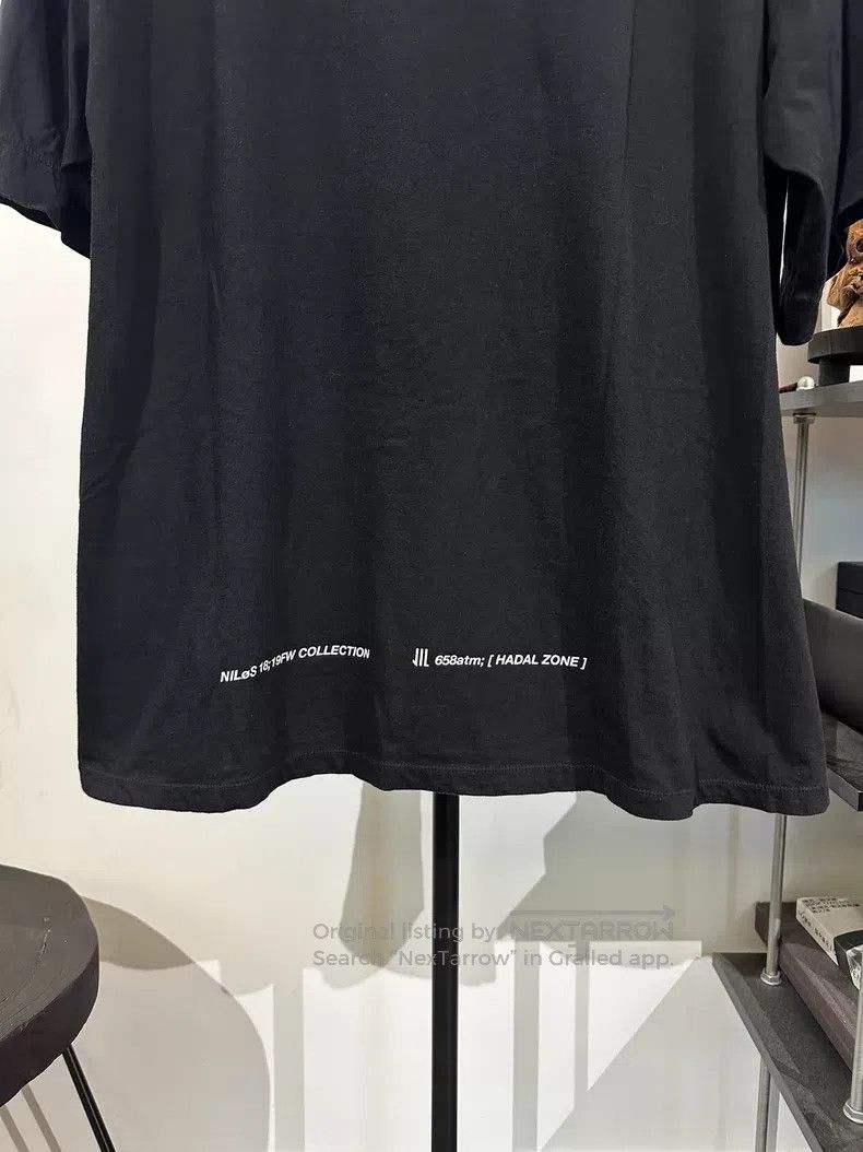 Julius Julius Size 2 Nilos Double-Strand Printed Base Short-Sleeve Size M / US 6-8 / IT 42-44 - 3 Thumbnail