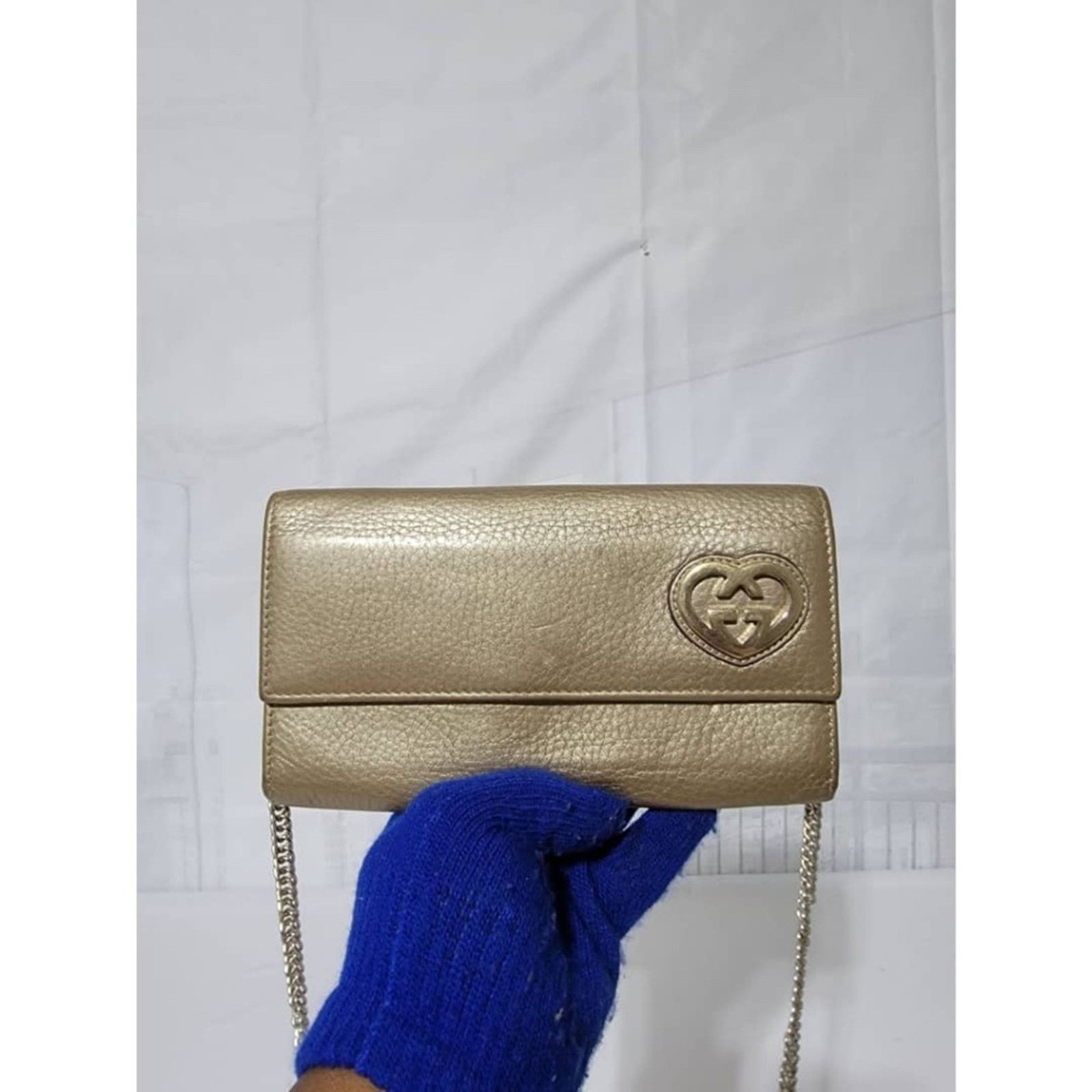 Gucci Authentic Gucci Lovely Heart Wallet Gold Size ONE SIZE - 8 Thumbnail