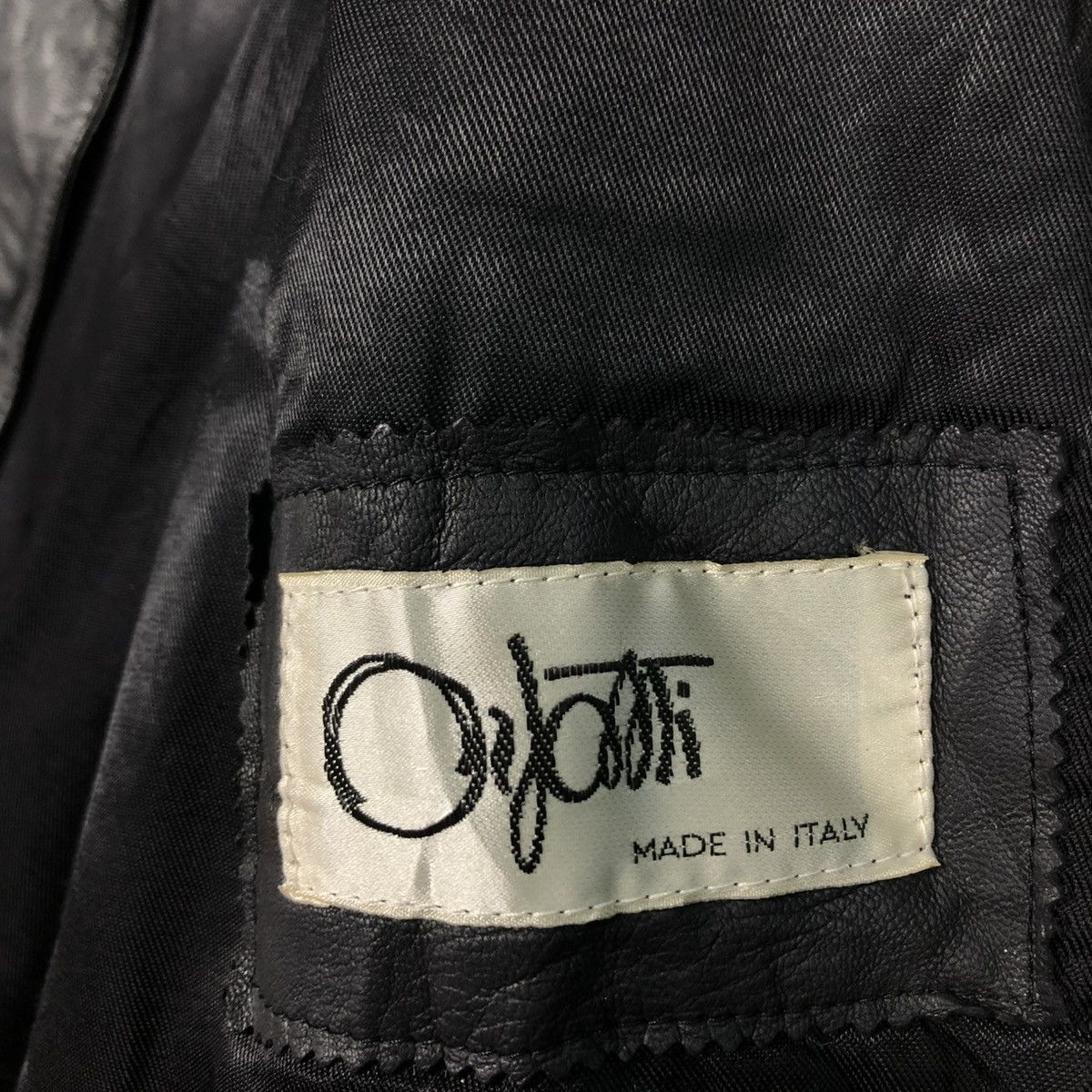 Japanese Brand 🔥VINTAGE GENUINE LEATHER JACKET DOUBLE BREAST OJATTI ITALY Size US M / EU 48-50 / 2 - 19 Thumbnail