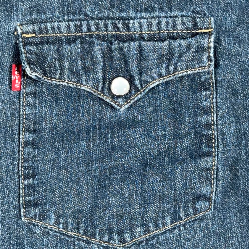 Levi's Levi's Western Shirt Mens LARGE Blue Denim Dark Wash Pearl Snap Regular Fit Long Sleeve Cotton Button-Up Collar? Size US L / EU 52-54 / 3 - 5 Thumbnail
