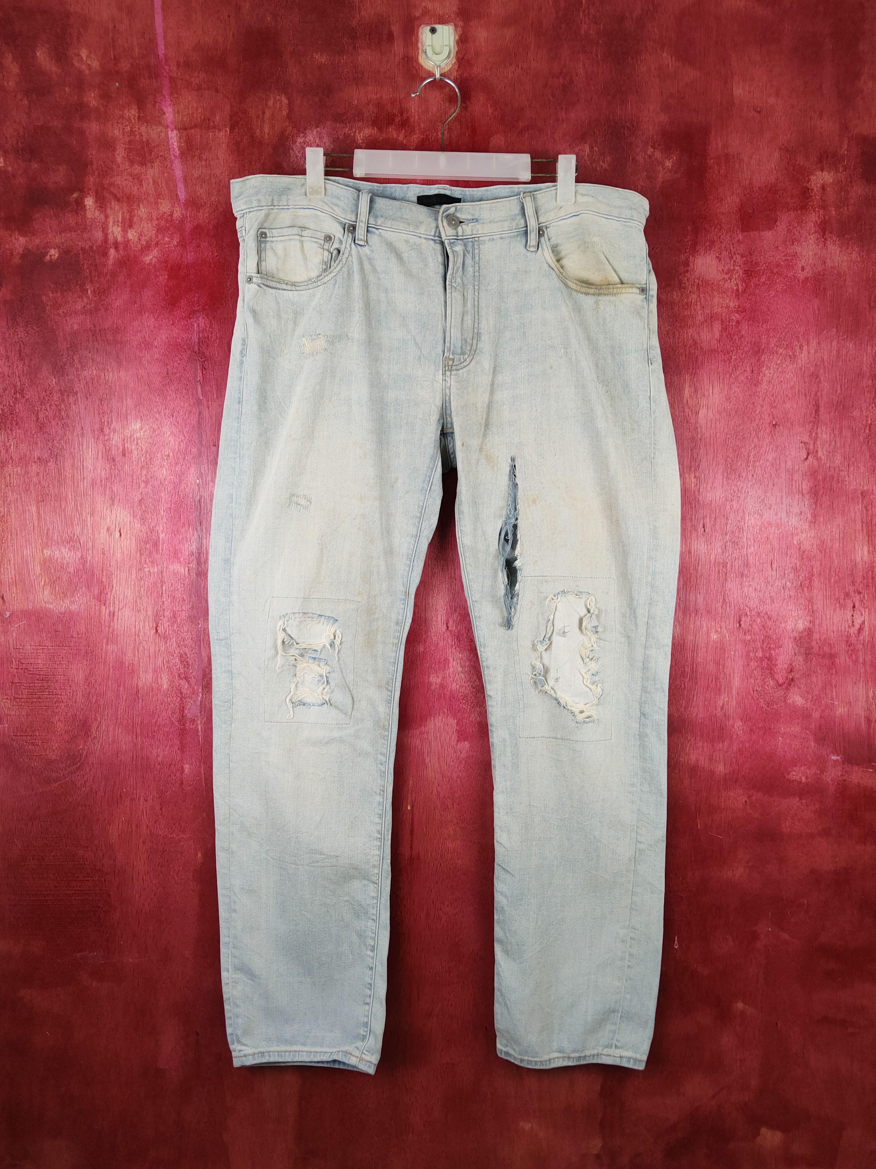 Japanese Brand Uniqlo Faded Distressed dirty patchwork ripped Denim #S1533 Size US 37 - 1 Thumbnail