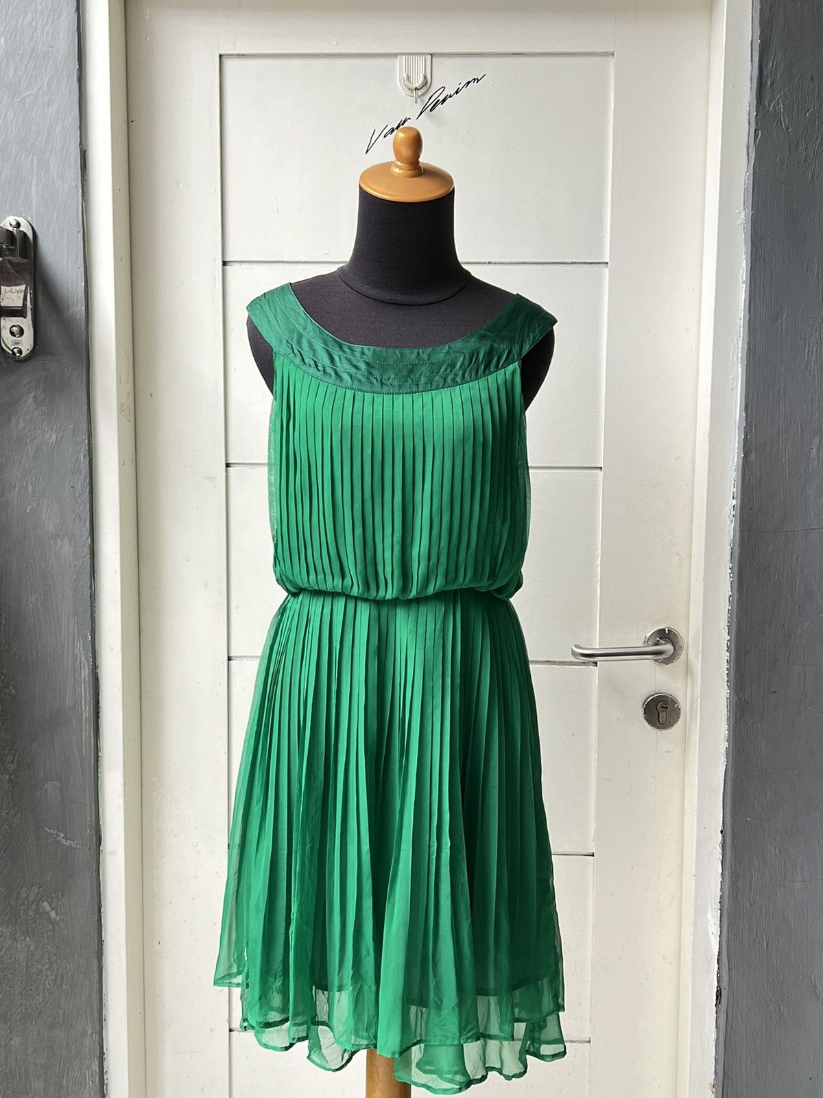 1/2 Un Demi Collection Midi Dress