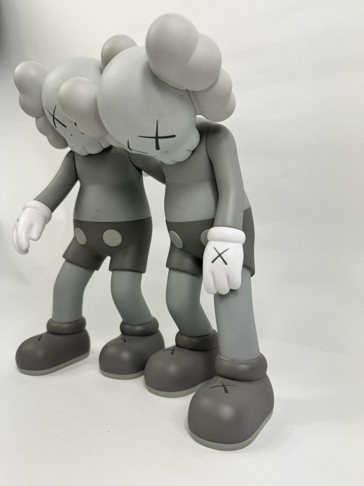 Kaws KAWS A LONG THE WAY VINYL FIGURE Size ONE SIZE - 2 Thumbnail