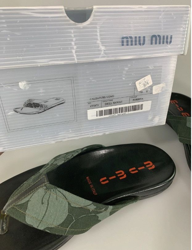 Miu Miu Miu Miu 🇮🇹 Foresta Drill Hawaii Resort Pool Sandals 9 NIB Size US 9 / EU 42 - 2 Thumbnail