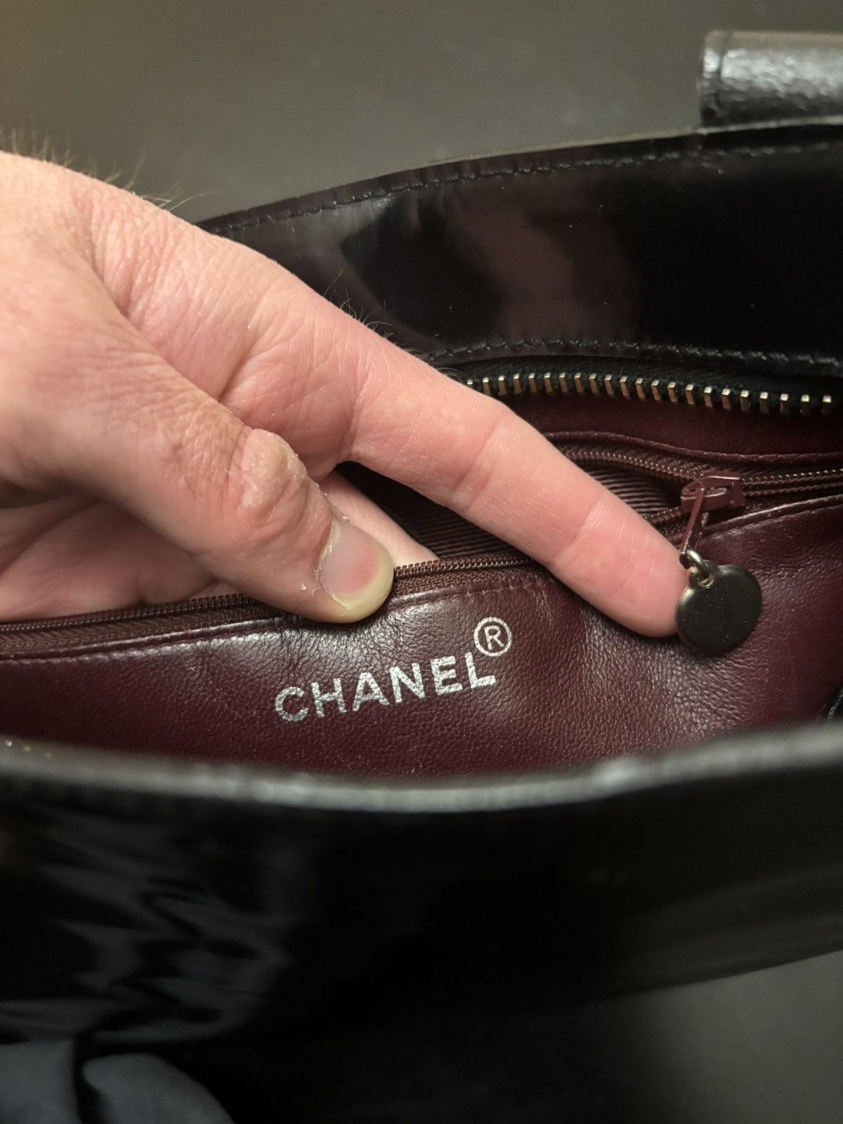 Chanel Chanel CC Logo Coco Patent Leather Shopper Tote Black Size ONE SIZE - 10 Thumbnail