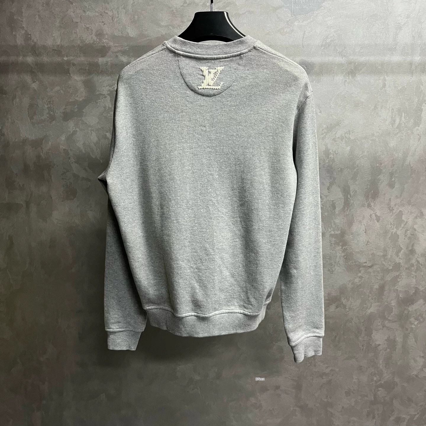 Louis Vuitton Louis Vuitton 26 Embroidery Rib Cuff Sweatshirt Size US M / EU 48-50 / 2 - 5 Thumbnail