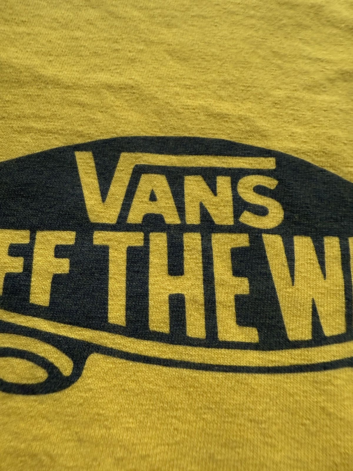 Vintage Vintage 90s Vans Off the Wall Logo Graphic Tee Size US L / EU 52-54 / 3 - 4 Thumbnail