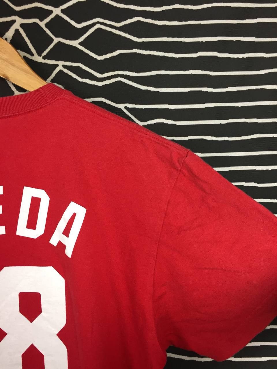 MLB Hiroshima Toyo Carp Tomonori Maeda Baseball Tee Size US L / EU 52-54 / 3 - 9 Thumbnail