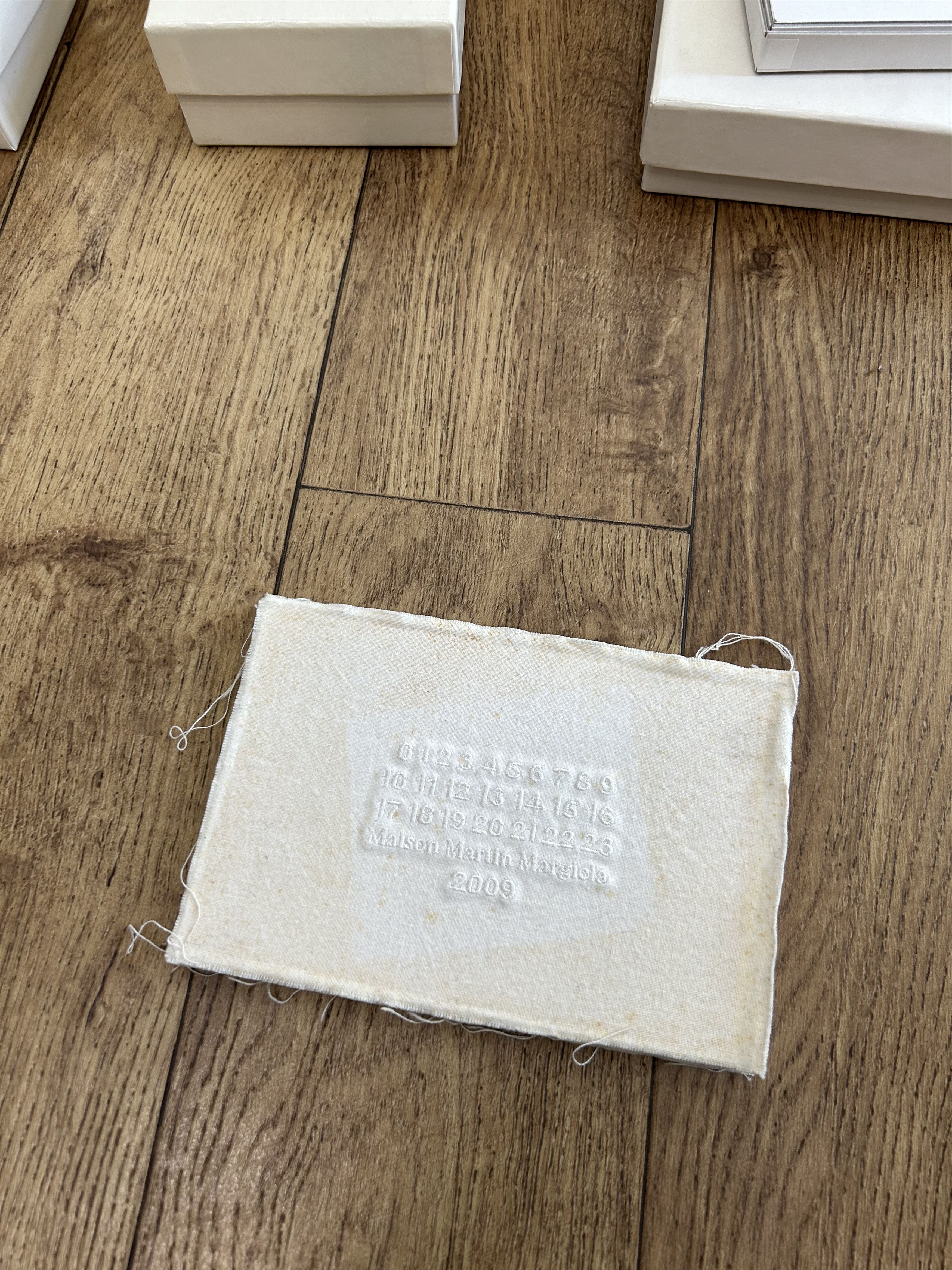 Maison Margiela MAISON MARGIELA 13 Desk Calendar (2009) Size ONE SIZE - 1 Thumbnail