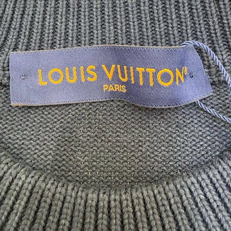 Louis Vuitton Louis Vuitton FW24 Conch Embroidered Rhinestone Sweater Size US S / EU 44-46 / 1 - 7 Thumbnail