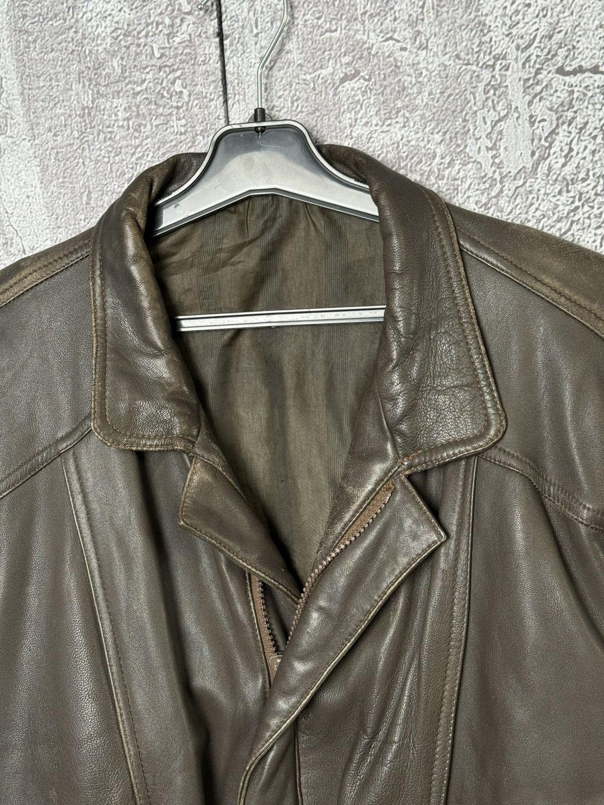 Vintage Vintage Brown Leather Jacket Retro Style Flight Bomber Size US L / EU 52-54 / 3 - 10 Thumbnail