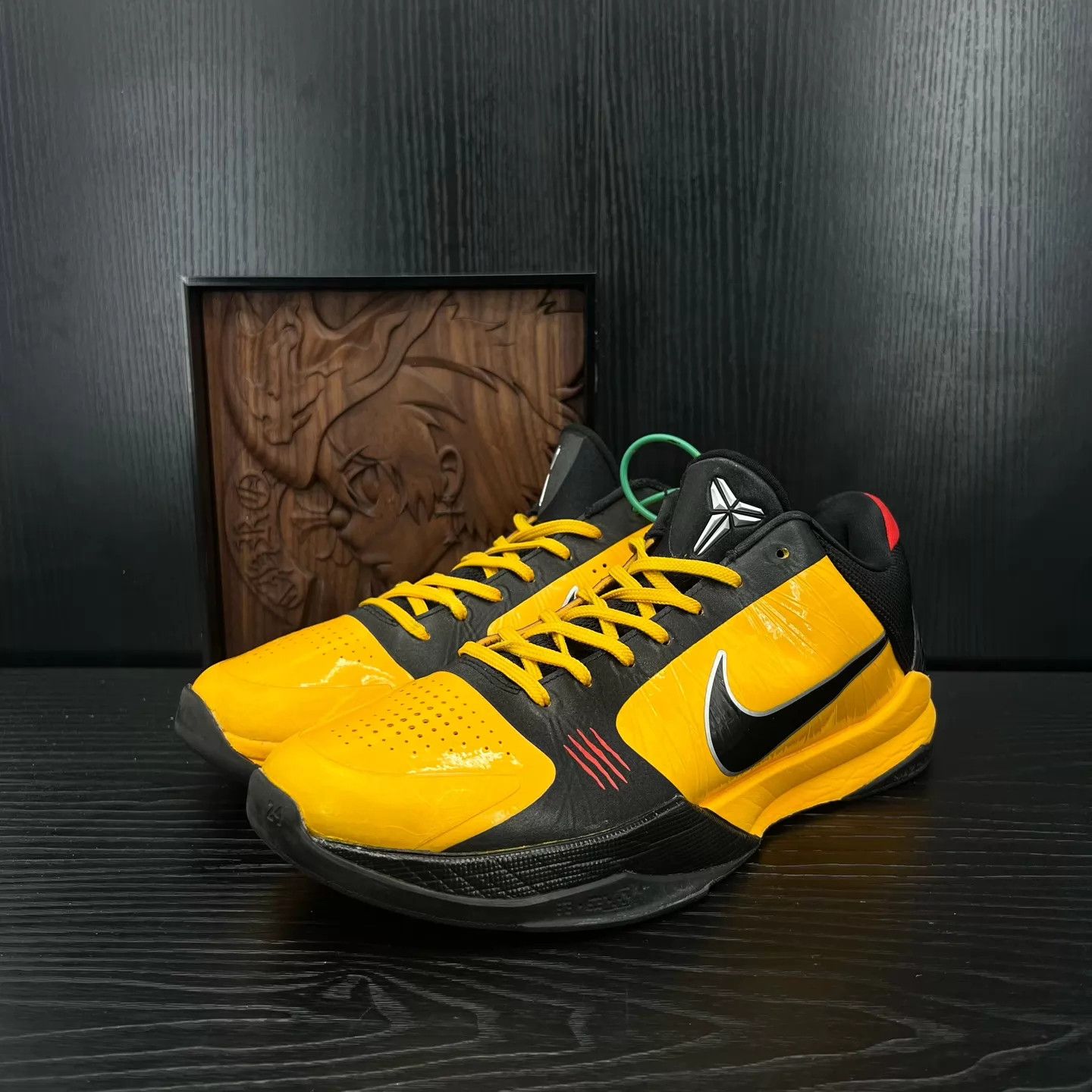 Nike ZK5 Bruce Lee Black/Yellow 44.5 2x Indoor Size US 11.5 / EU 44-45 - 1 Thumbnail