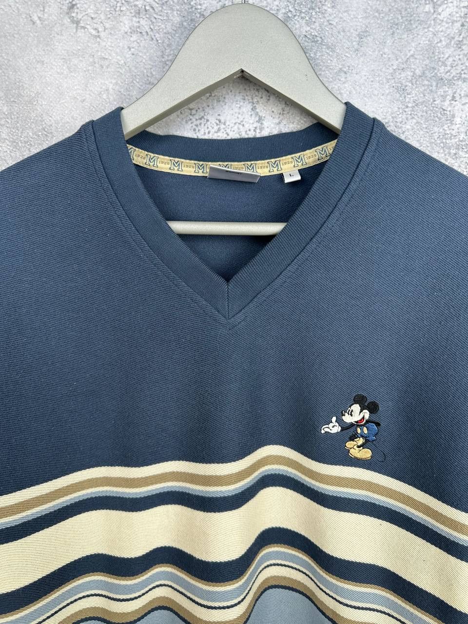 Disney Disney Store Mickey Mouse Knit T-Shirt 90s Made in Hong Kong Size US L / EU 52-54 / 3 - 4 Thumbnail