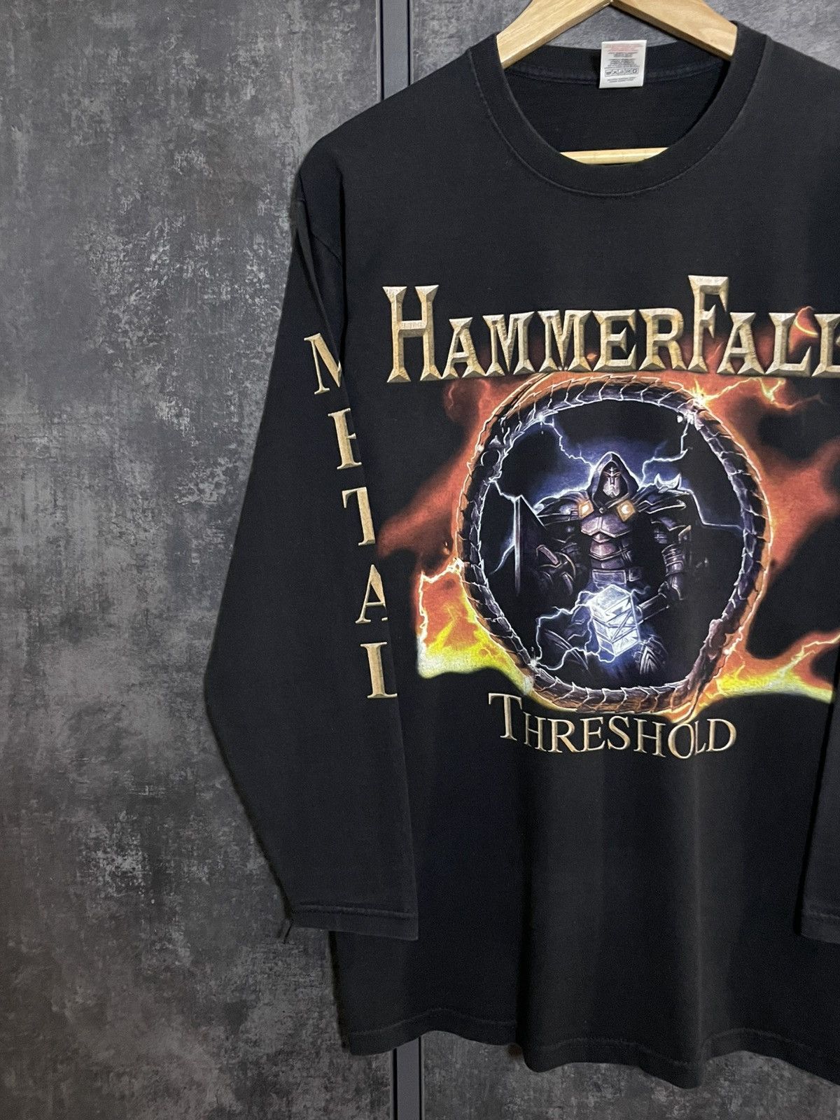 Band Tees Vintage Hammerfall Treshold Metal Long Sleeve NIN Oasis Size US M / EU 48-50 / 2 - 5 Thumbnail