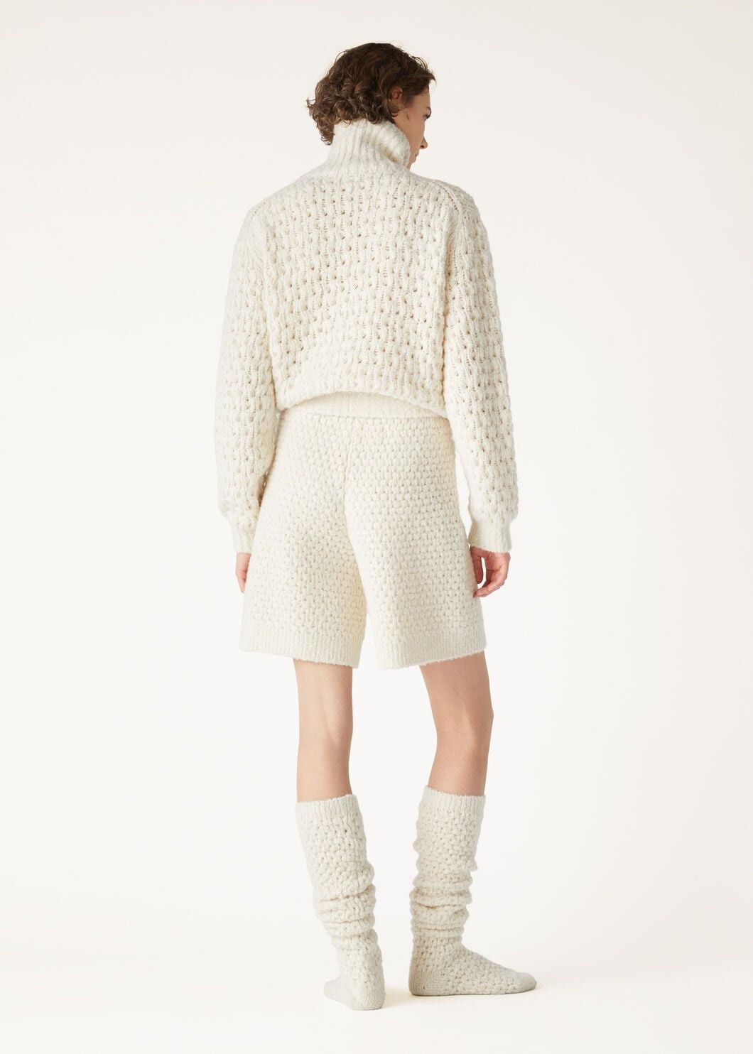 Loro Piana o1srvl11e0825 FAO4524 Cocooning Short in White Size 26" / US 2 / IT 38 - 5 Thumbnail