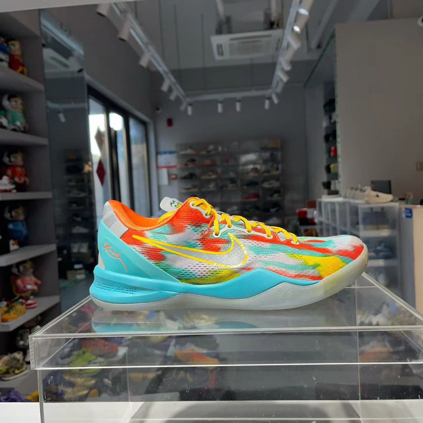 Nike Zk8 Venice size 44 worn a few times Size US 11 / EU 44 - 3 Thumbnail