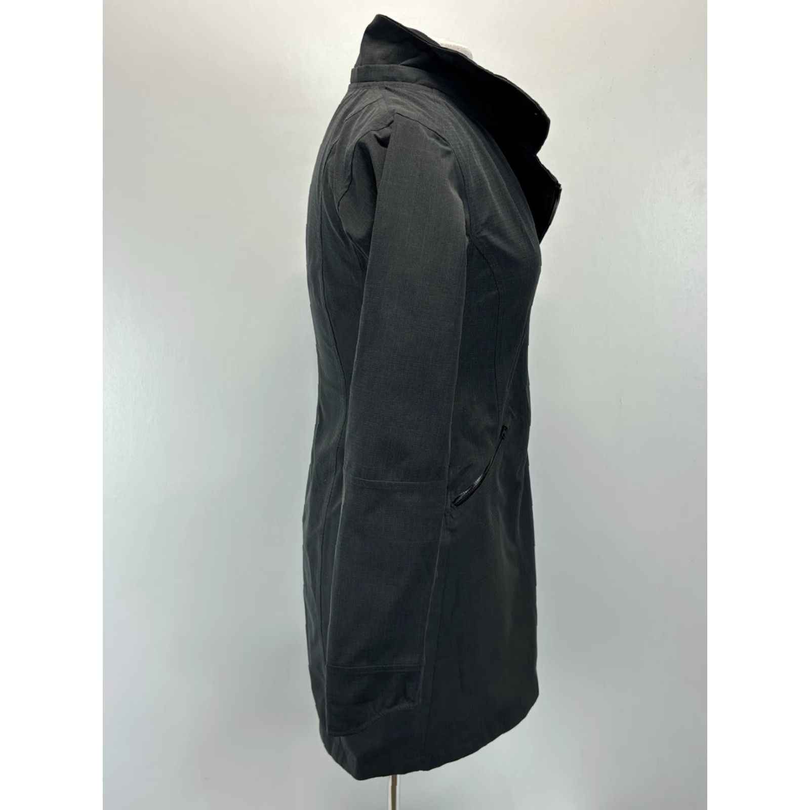 Athleta Athleta Jacket Sz XXS Gray Waterproof Wetlands Trench Rain Coat Outdoor No Hood Size XXS / US 00 / IT 34 - 4 Thumbnail