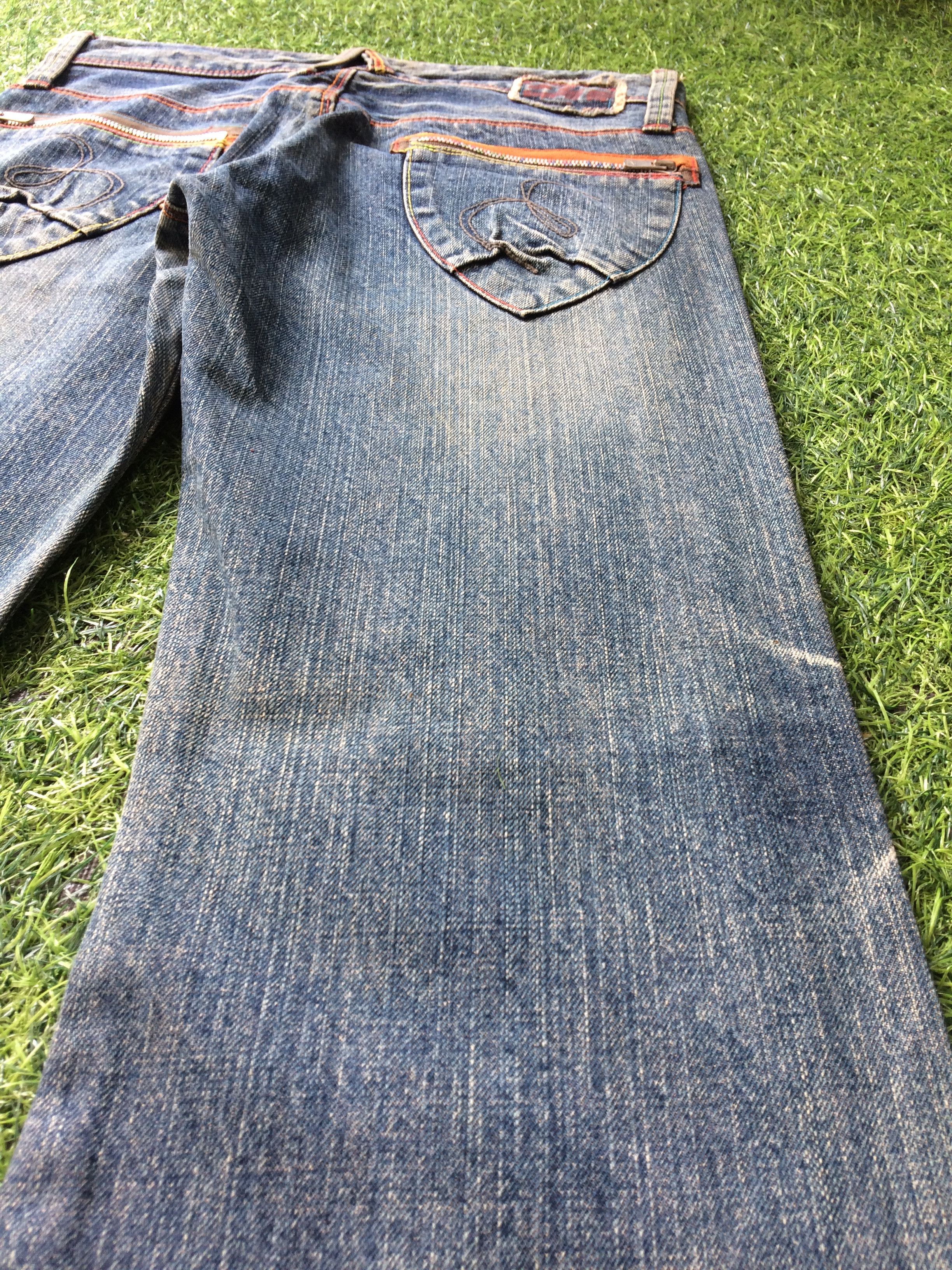 Designer Japanese Low Rise Distressed Flare Jeans #D-466 Size 29" - 7 Thumbnail