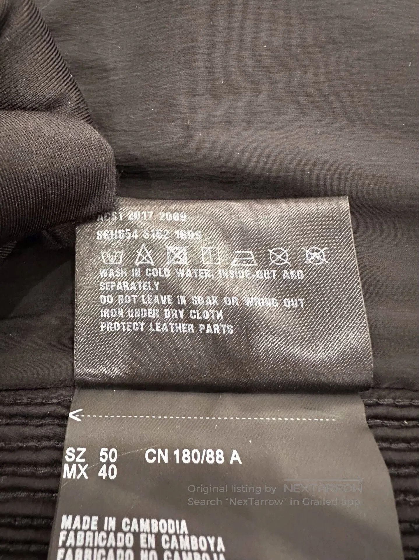 Prada Prada Men's Black Down Jacket. Size US M / EU 48-50 / 2 - 7 Thumbnail