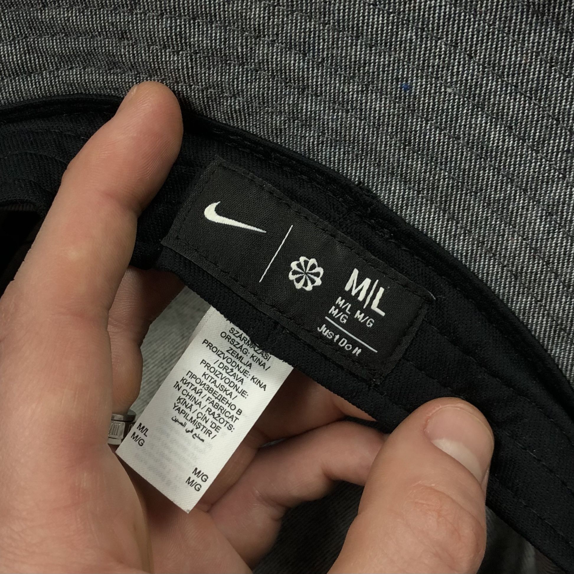 Nike Y2K Nike Swoosh Bucket Hat Cap Size ONE SIZE - 6 Thumbnail