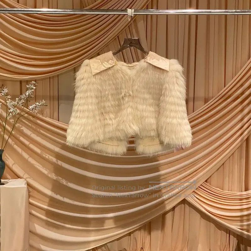 Fendi Fendi Cream Faux Fur Women's Jacket . Size XXS / US 00 / IT 34 - 1 Thumbnail
