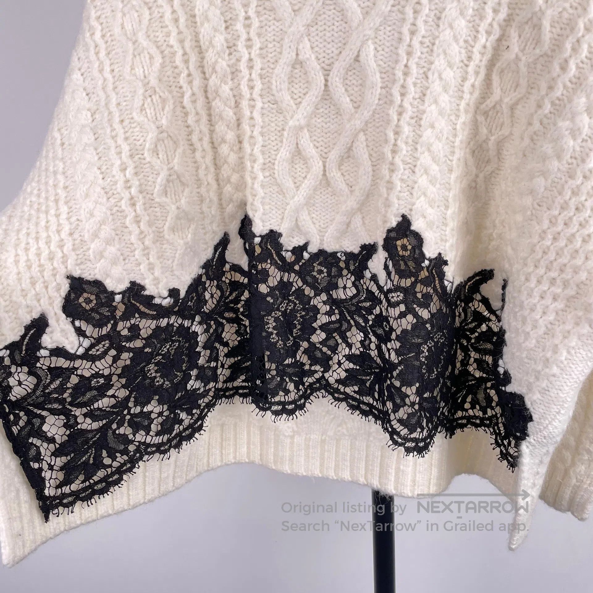 Valentino Valentino Heavy handcrafted lace mohair ivory white sweate Size US XS / EU 42 / 0 - 2 Thumbnail